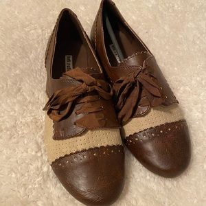 Classic Brown and Tweed Vegan Oxford